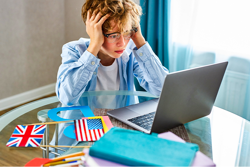 ۱۰ اشتباه رایج زبان ‌آموزان در یادگیری زبان ‌های خارجی