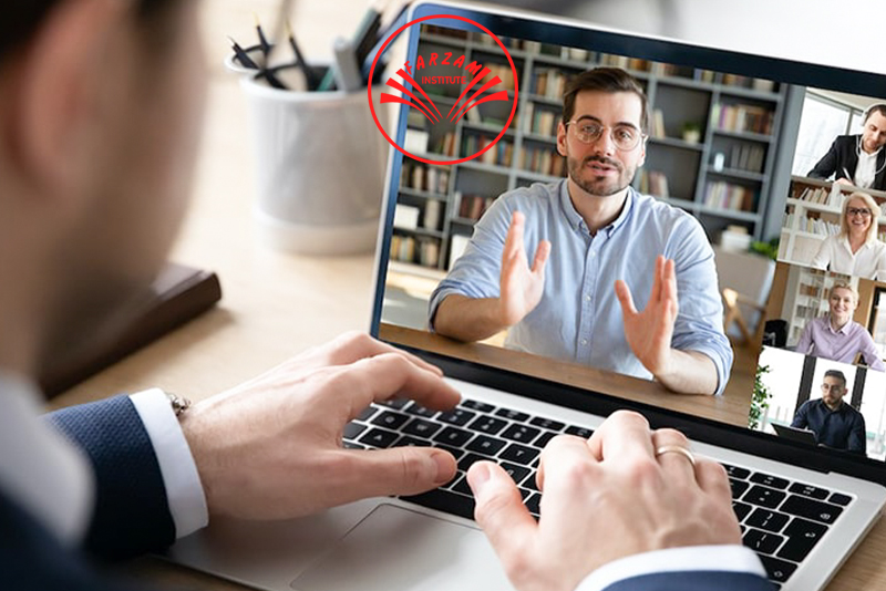 یادگیری زبان انگلیسی برای بزرگسالان در آموزشگاه زبان فرزام کرج